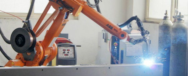 机器人焊接在钣金加工领域的优势有哪些？-BAT365 - BAT365官方网站(中国)有限公司